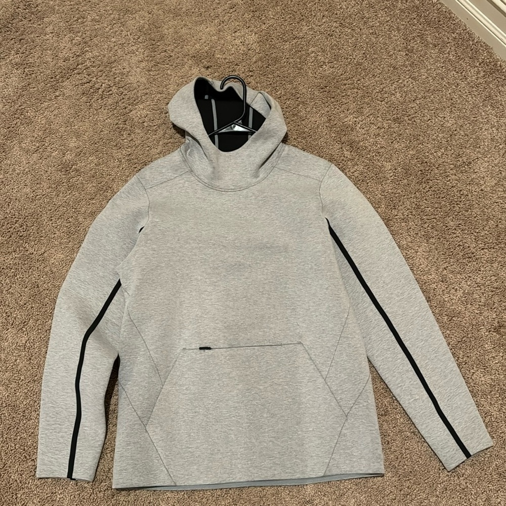 Lululemon thick neck hoodie
